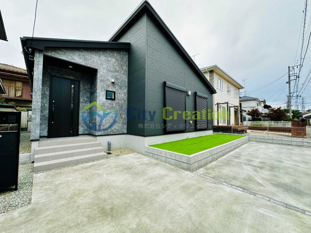 伊勢原市沼目4丁目新築戸建て　24-1期1号棟の駐車場