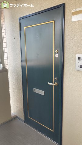 エクセルせんげん台　中古マンションの玄関