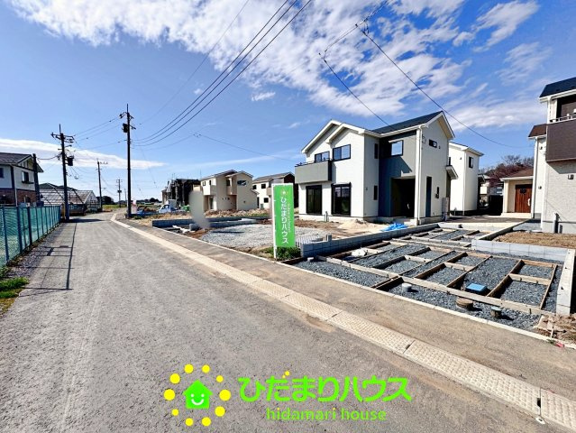 古河市諸川　新築一戸建て　15　アイタウンの前面道路含む現地写真|2026/2/2　撮影