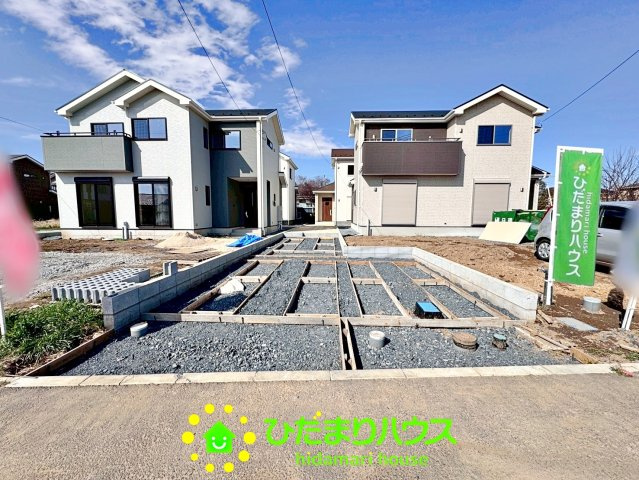 古河市諸川　新築一戸建て　15　アイタウンの駐車場