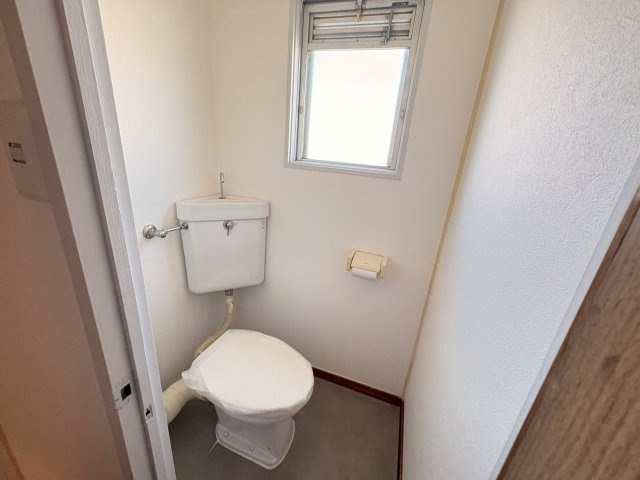 伊川谷住宅14号棟のトイレ