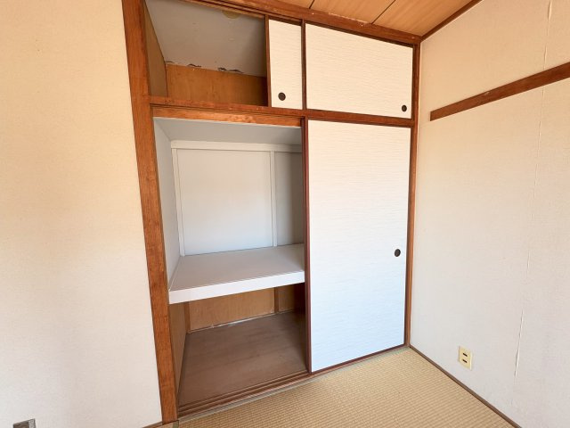 伊川谷住宅14号棟の収納