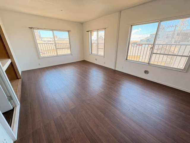 伊川谷住宅14号棟の洋室