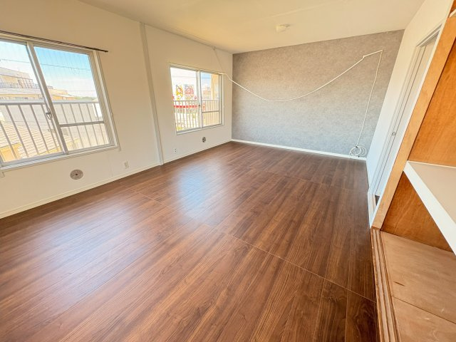 伊川谷住宅14号棟の洋室