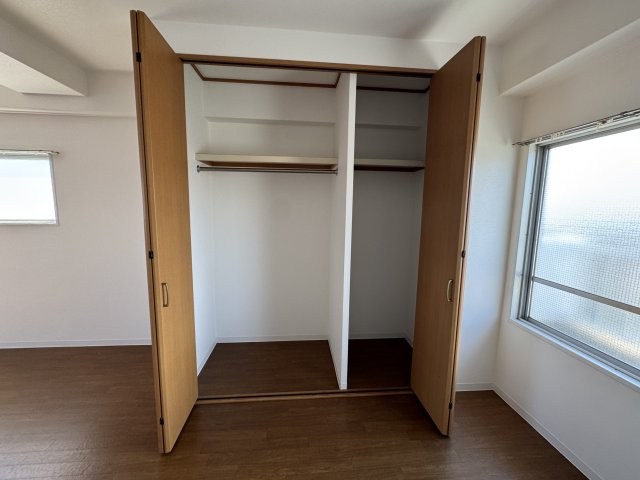 三隆（1）コーポラスの収納