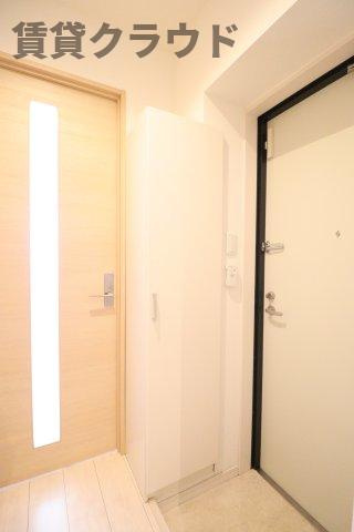 リブリ・エイリアスの玄関|玄関です