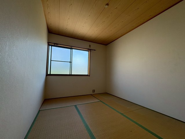 アーバンステージ生瀬の和室|和室です