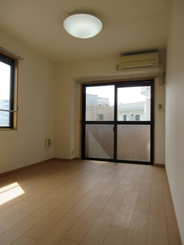 青木ビルの居間・リビング|※同タイプ別号室