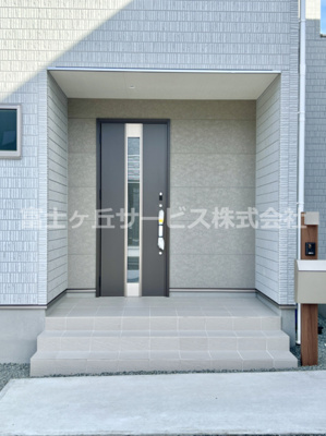 【エントランス】 | 富士宮市山本 新築一戸建て 1号棟 | エントランスです