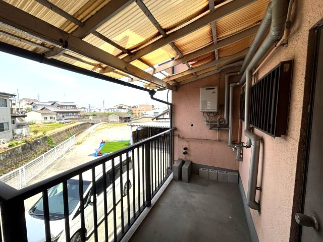 ベルメゾン一須賀Ⅲ号館のバルコニー