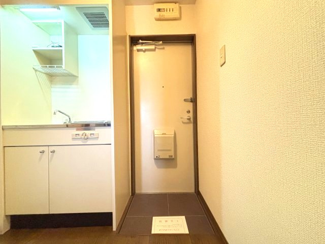 ベルメゾン一須賀Ⅲ号館の玄関