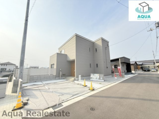 高松市木太町の新築一戸建の前面道路含む現地写真|前面道路含む現地写真です