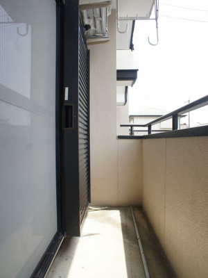 【バルコニー】 | アレストクマクラＡ | 日当たり良好！お洗濯物がたくさん干せます♪