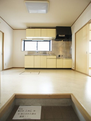 【玄関】 | アレストクマクラＡ | 1階玄関！たくさん収納できるシューズボックスが付いています♪