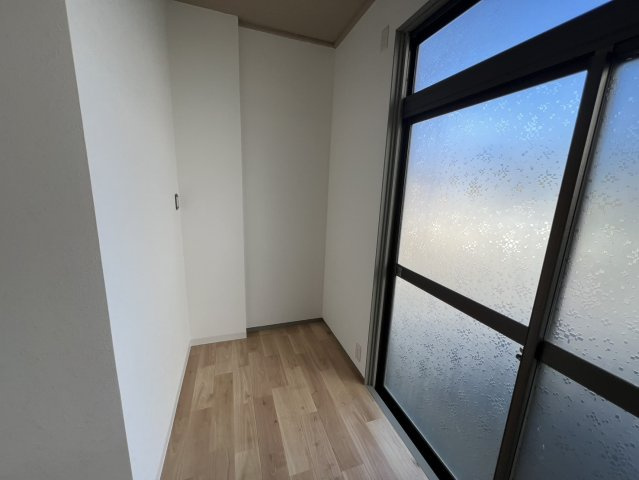 白河市菅生舘戸建の内装