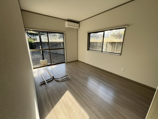 白河市菅生舘戸建の居間・リビング