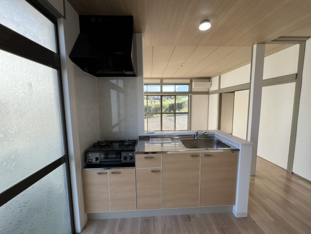 白河市菅生舘戸建のキッチン