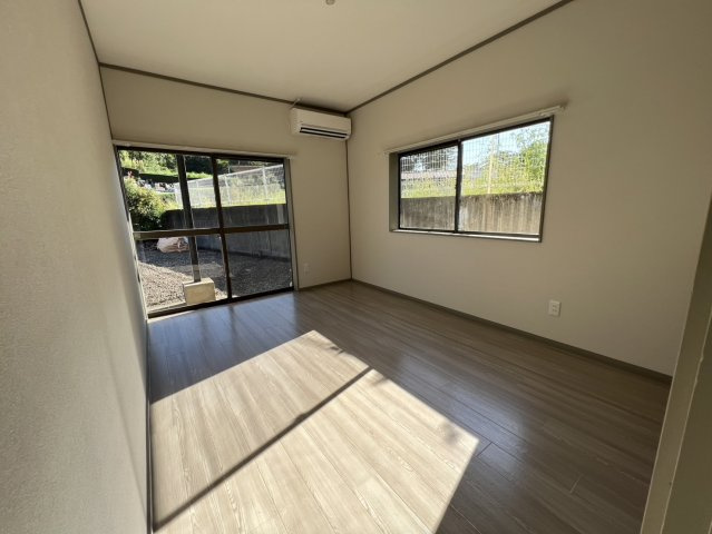 白河市菅生舘戸建の居間・リビング