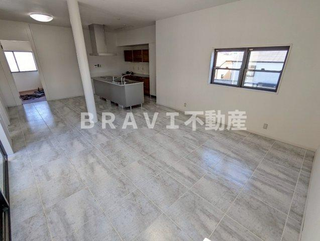 徳原マンションの居間・リビング