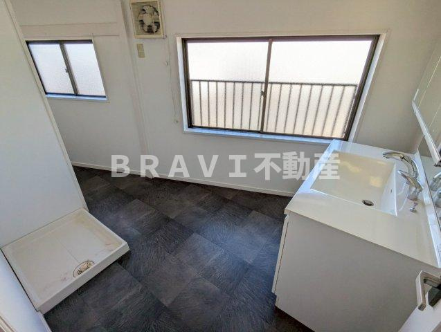 徳原マンションの洗面所