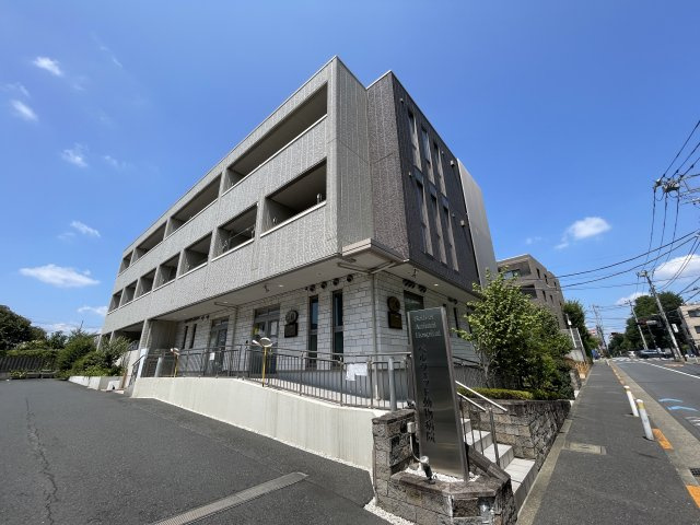 グランドクレールの外観|【積水ハウス施工シャーメゾン】