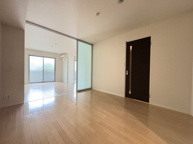 グランドクレールの居間・リビング|10.3帖のLDK♪