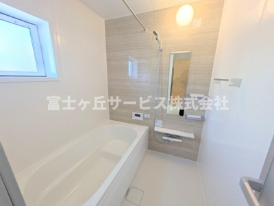 【浴室】 | 浜松市中央区泉4丁目 新築一戸建て | 風呂です