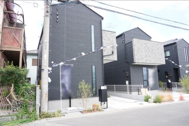 草加市手代3丁目 新築分譲住宅 全5棟 1号棟の外観