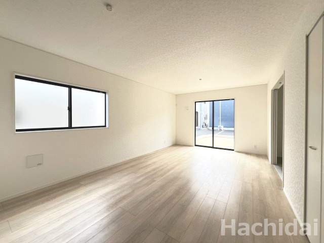 碧南市相生町第1（新築一戸建）の居間・リビング