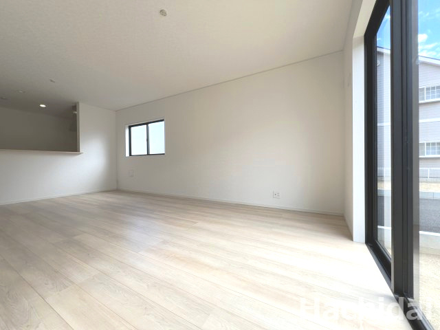 碧南市相生町第1（新築一戸建）の居間・リビング