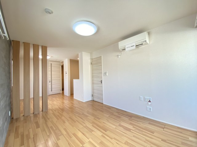 トリニティコート等々力の内装|西向きのリビング♪