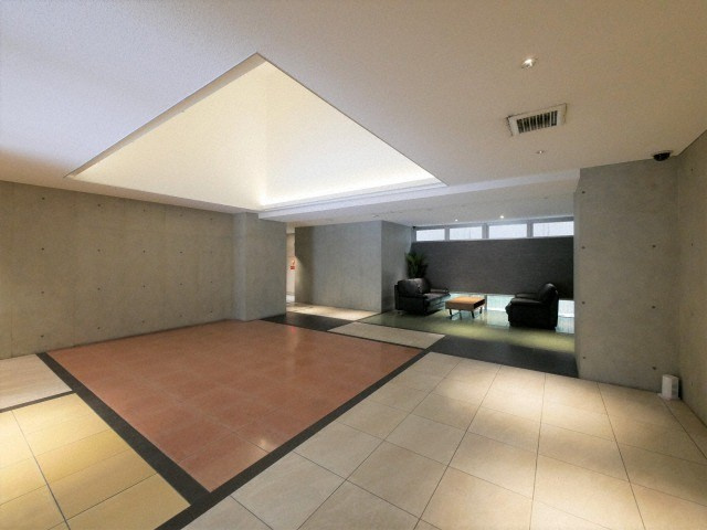 アーデン土佐堀のロビー