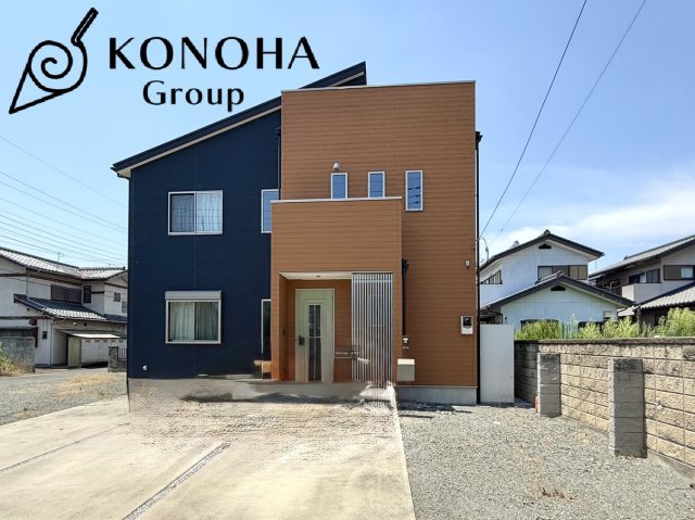 【中古戸建】伊勢崎市田部井町1丁目のその他|■外観｜シャープなデザインが印象的な洗練された外観。格調高く、優雅さ漂う素敵な仕様です♪