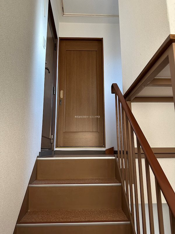 ヒノデハットの玄関