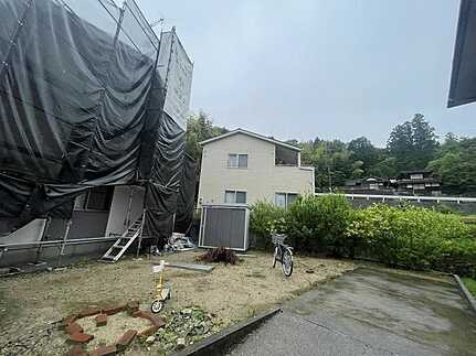 安芸郡熊野町新宮１丁目の前面道路含む現地写真