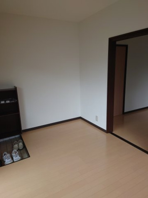 【居間・リビング】 | 和泉コーポ | ゆったりとしたリビングです