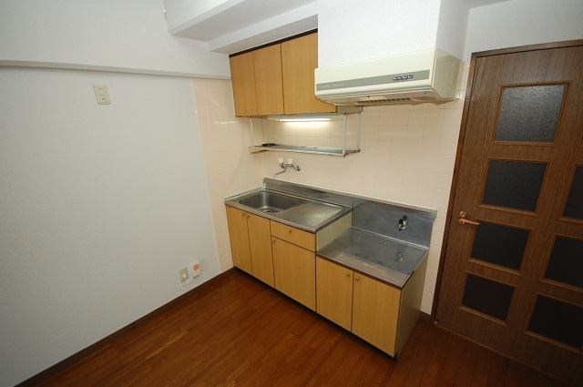 グランドヒル野中のキッチン|内装イメージ：同マンション別室