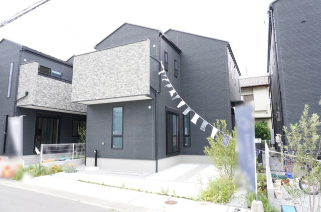 草加市手代3丁目 新築分譲住宅 全5棟 2号棟の外観