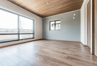 【洋室】 | 白岡市小久喜　中古戸建