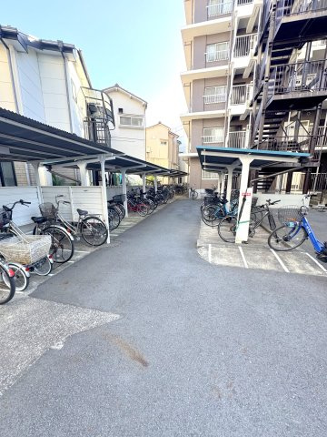 ネオコーポ堀切菖蒲園のその他共用部分|共用部・駐輪場