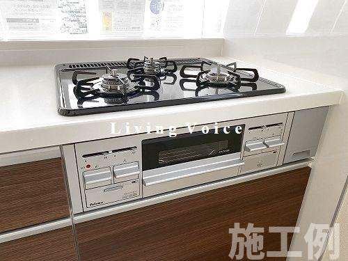 【キッチン】 | 【仲介手数料０円】厚木市鳶尾1丁目　新築一戸建て　2号棟　全2棟 | 厚木市鳶尾1丁目　新築一戸建て　全2棟