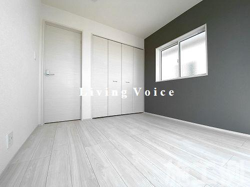 【洋室】 | 【仲介手数料０円】厚木市鳶尾1丁目　新築一戸建て　2号棟　全2棟 | 厚木市鳶尾1丁目　新築一戸建て　全2棟