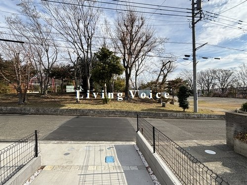 【エントランス】 | 【仲介手数料０円】厚木市鳶尾1丁目　新築一戸建て　2号棟　全2棟 | 厚木市鳶尾1丁目　新築一戸建て　全2棟