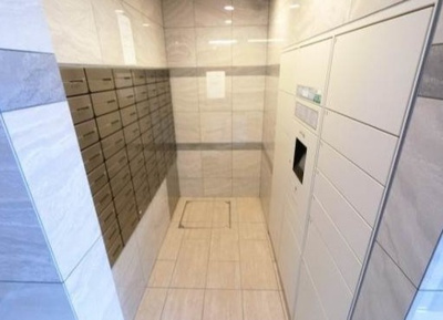 【その他共用部分】 | プレサンス塚本ミッドマーク | 宅配ボックスです