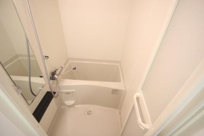 【浴室】 | プレサンス塚本ミッドマーク | 落ち着いた空間のお風呂です