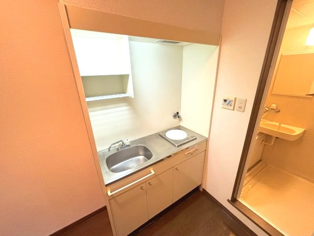 ベルメゾン一須賀Ⅲ号館のキッチン