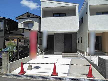 東区馬木３丁目の前面道路含む現地写真