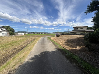 【前面道路含む現地写真】 | 桜川市入野203.88坪売地