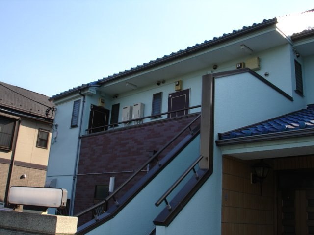 府中市紅葉丘１丁目のアパートの外観