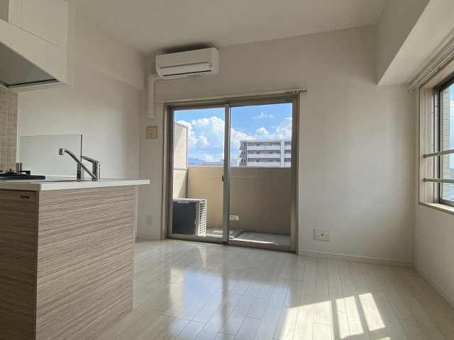 プライムアーバン博多東のロビー